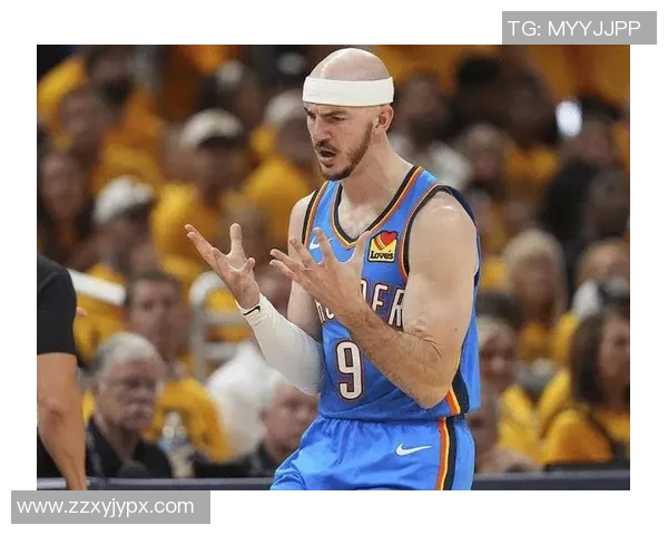 亚历克斯卡鲁索在NBA赛场的精彩表现与职业生涯回顾